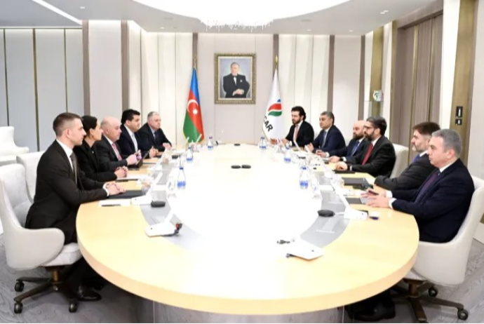 SOCAR-ın prezidenti “Baker Hughes” şirkətinin icraçı vitse-prezidenti ilə görüşüb | FED.az