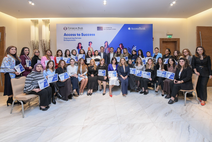 AccessBank və AYİB-dən qadın sahibkarlığına dəstək: Access2Success layihəsi dördüncü dəfə uğurla başa çatdı | FED.az