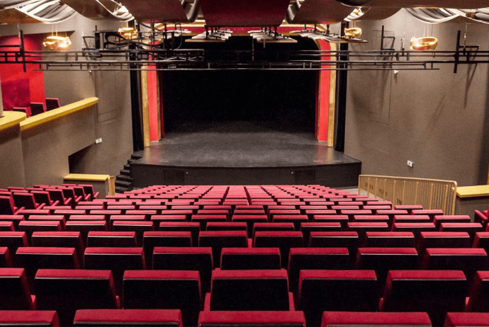 Teatr tamaşası üçün alınan biletə görə ƏDV necə geri qaytarılacaq? | FED.az