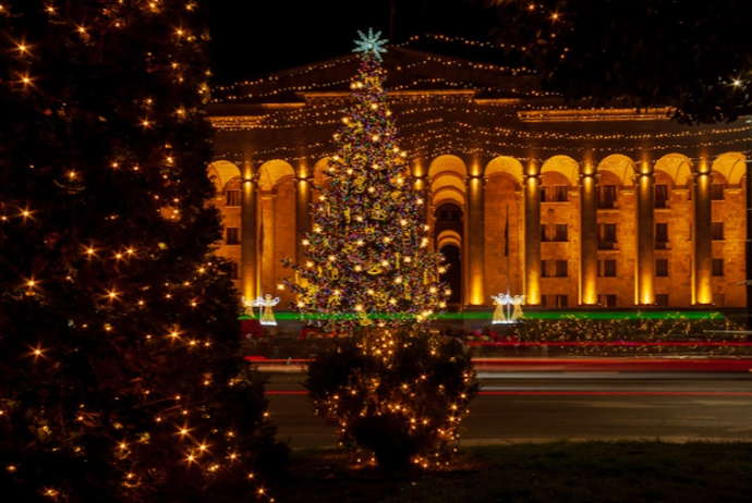 Həm ucuz olsun, həm də əyləncəli... - Yeni ildə hansı ölkəyə gedək? | FED.az