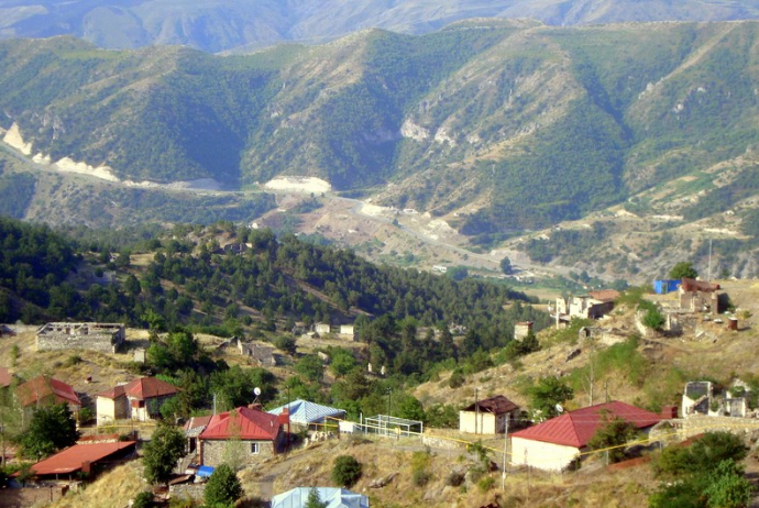 Bu il Laçının Güləbird kəndinə köç olacaq | FED.az