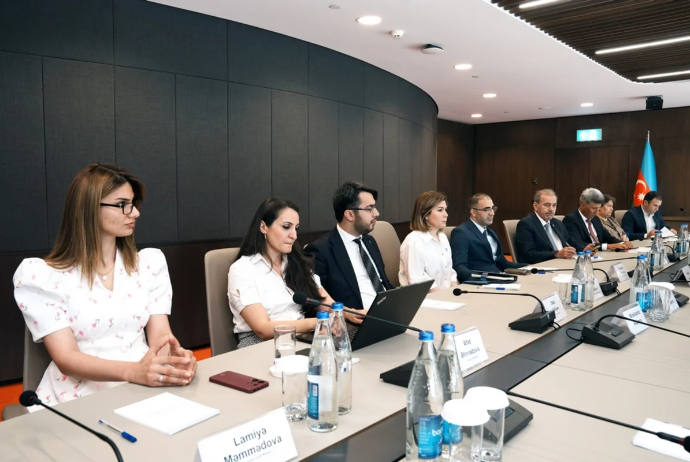 Azərbaycanda sadələşdirilmiş vergi üzrə dövriyyə limitinin artırılması müzakirə edilib | FED.az