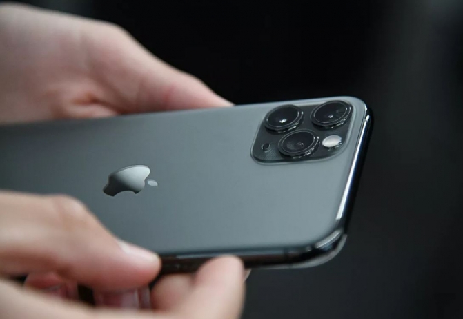 “Apple” şirkəti gələn il 5 yeni “iPhone” modelini - TƏQDİM EDƏ BİLƏR - FOTO | FED.az