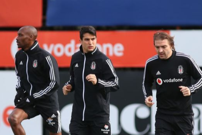 "Beşiktaş"ın 500 milyon dollar - BORCU VARMIŞ | FED.az