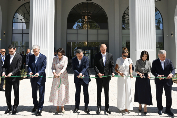 İssık-Kul gölünün sahilində “Baku Resort & Spa” mehmanxanasının açılışı olub - FOTOLAR | FED.az