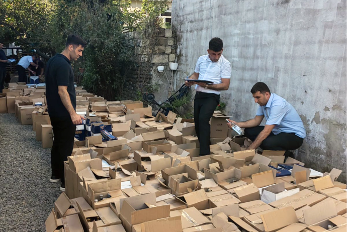 Azərbaycanda aksiz əməliyyatı: 6 min ədəddən çox araq və 5 min litrə yaxın pivə müsadirə edildi - FOTOLAR | FED.az