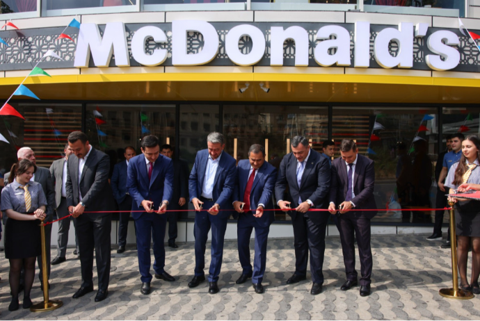 “McDonald’s Azərbaycan” “Nizami Mall”da yeni restoran açıb - FOTOLAR | FED.az