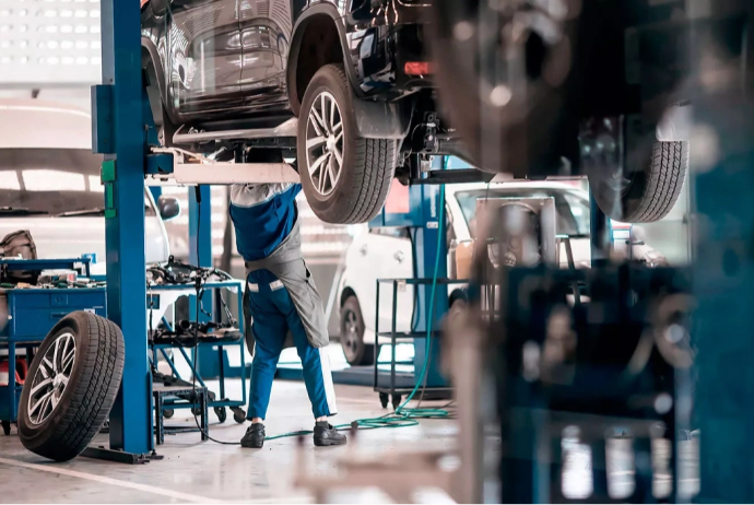 «Dünənə kimi qiyməti 150 manat idi, bu gündən 250 manata qalxıb» – MÜHARİBƏ AVTOMOBİL HİSSƏLƏRİNİ BAHALAŞDIRDI - VİDEO | FED.az