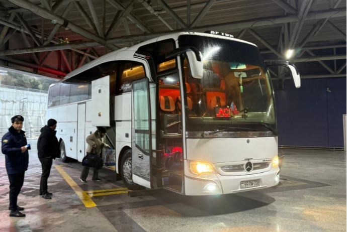 Bakı-Laçın reysi üzrə ilk avtobus yola düşüb | FED.az