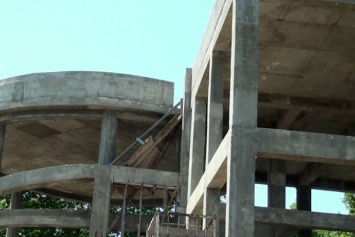 Binaların zəlzələyə davam gətirməsi üçün betonun keyfiyyəti elektron qaydada - YOXLANILACAQ - VİDEO | FED.az