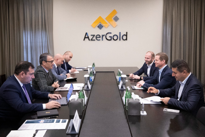 Zakir İbrahimov “Boston Consulting Group”un regional direktoru ilə görüşüb | FED.az