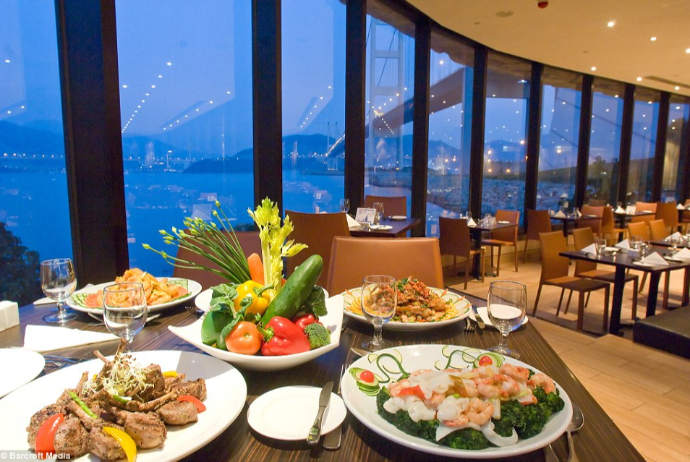 Xankəndidə kafe və restoranlar 1 milyon manata yaxın gəlir əldə edib | FED.az