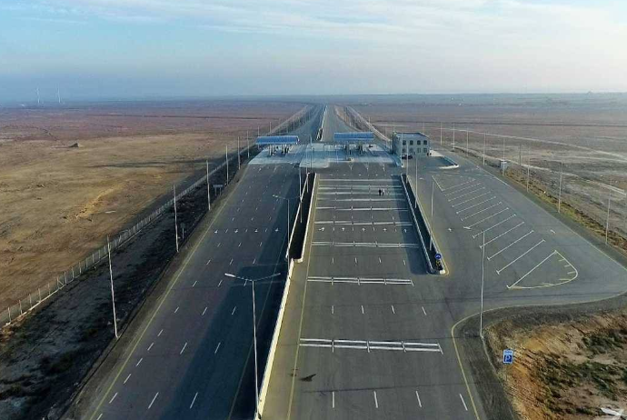 Ödənişli yollarda sürət həddi saatda 130 km oldu | FED.az