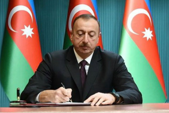Prezidentin indiyədək geri qaytardığı qanunlar: Uyğunsuzluqlar olub | FED.az