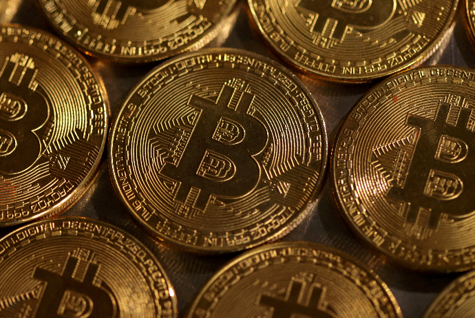 “Bitcoin” sahibi 11 ildən sonra 3 milyon dollarlıq pul kisəsinə girişini - BƏRPA EDİB | FED.az