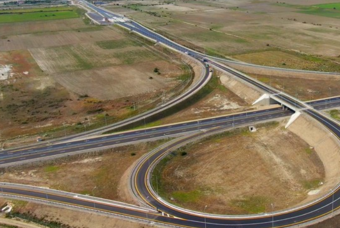 Ödənişli yollardan istifadə qaydasını pozmağa görə - CƏRİMƏ TƏTBİQ OLUNACAQ - YENİLİK | FED.az