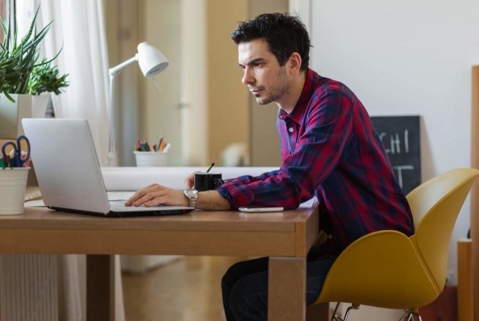 Distant iş özəl sektorda tətbiq olunacaq - Deputat İZAH ETDİ | FED.az