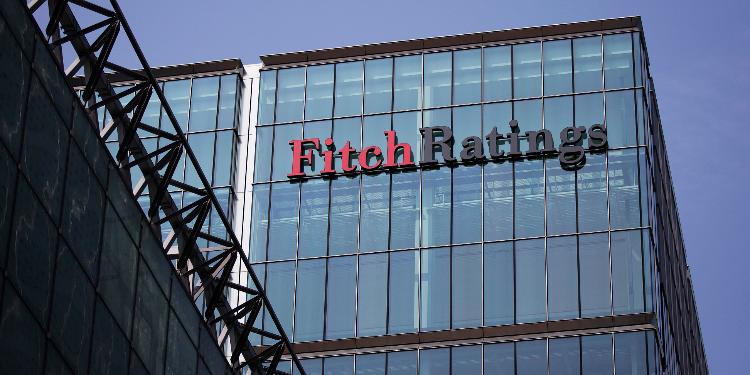 "Fitch": Bu il Azərbaycanda daha çox bankın uğursuzluğunu gözləyirik | FED.az