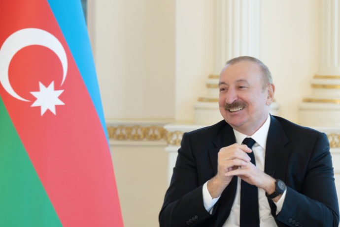 «Mən əmin idim ki, qızıl bahalaşacaq və qiymət kəllə-çarxa çıxdı - 10 MİLYARD DOLLAR QAZANDIQ» | FED.az