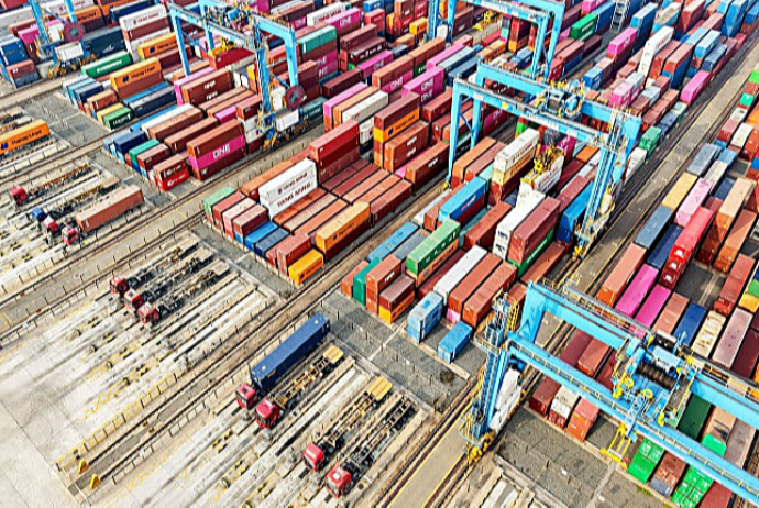 Azərbaycanın ixracı azalıb, idxal artır – TİCARƏTDƏ MÜSBƏT SALDO 2,5 DƏFƏ AZALDI