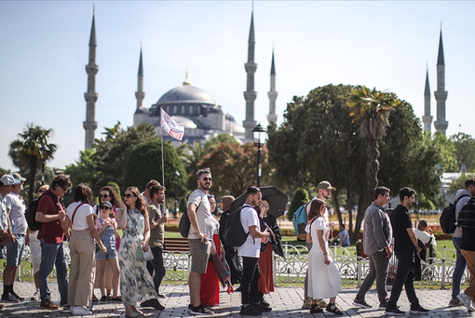 Azərbaycandan İstanbula bir ayda 27 min turist gedib | FED.az