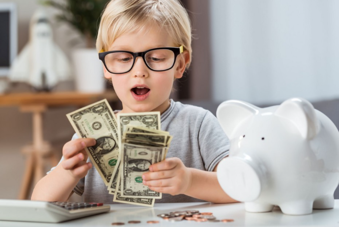 Uşaq üçün hansı banka əmanət qoymaq daha sərfəlidir? – BANKLAR, ŞƏRTLƏR | FED.az