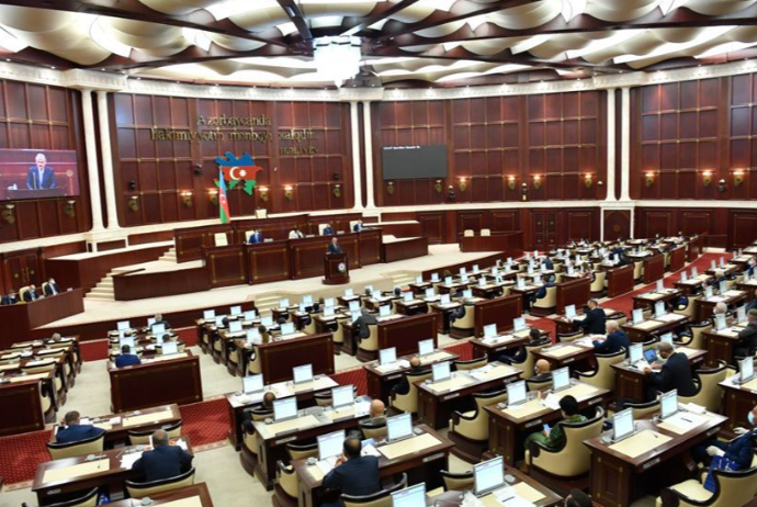 Milli Məclisin növbədənkənar sessiyasının növbəti iclasının vaxtı və gündəliyi açıqlanıb - SİYAHI | FED.az