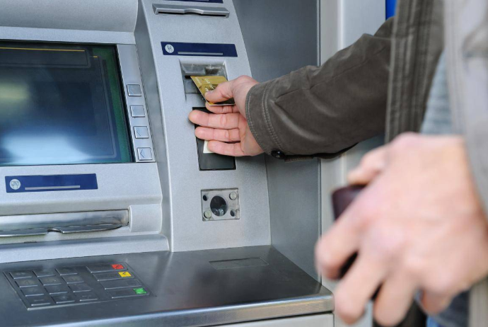 3 və daha çox uşağı olanların pensiyaya tez çıxması təklif edilib | FED.az