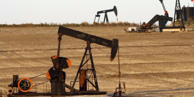 Нефть в небольшом плюсе благодаря поддержке С. Аравией продления пакта ОПЕК+ | FED.az