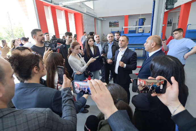 Hibrid avto ustası, aşbaz, parnik işçisi və …məktəbdə otel - Peşə təhsili əmək bazarına yeni qapı açıb –REPORTAJ | FED.az