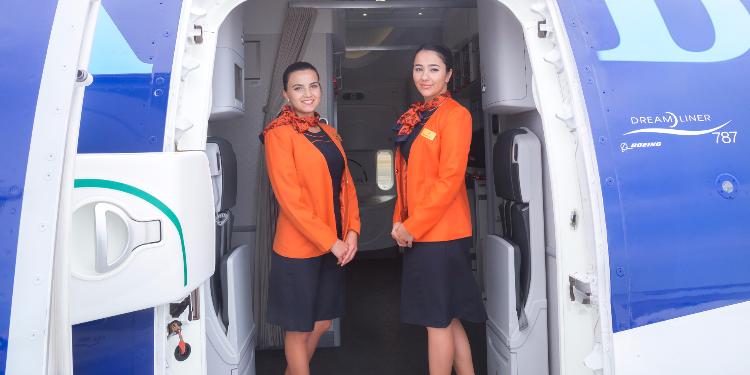 "Азербайджанские Авиалинии" объявляют набор бортпроводников среди девушек | FED.az