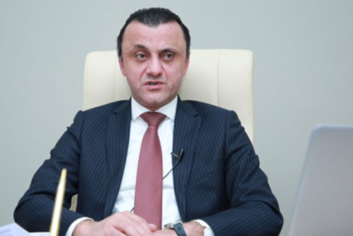 Stomatoloqların kütləvi ixtisarları ilə bağlı etiraza Vüqar Qurbanovdan - MÜNASİBƏT | FED.az