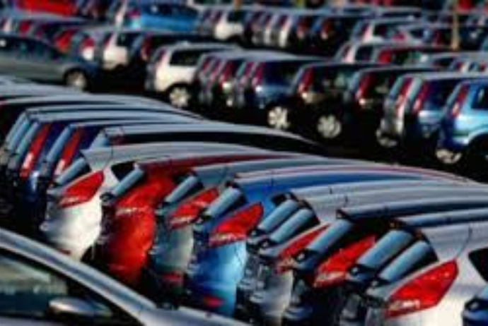 Xaricdən idxal olunan avtomobillər - 8,7 MİN MANATDAN ÇOX BAHALAŞDI - YENİ QİYMƏT | FED.az