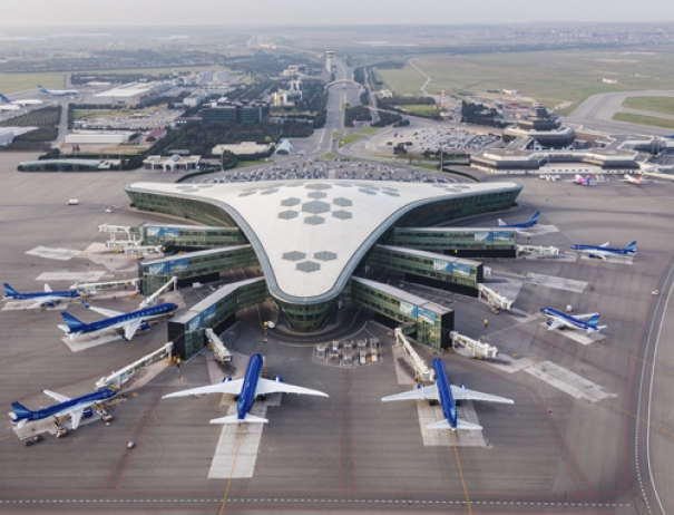 Bakı aeroportundan hər 10 təyyarədən 3-ü - GECİKMƏ İLƏ UÇUR - SİYAHI | FED.az