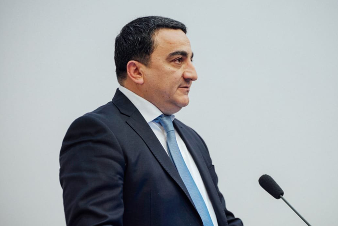 Xırdalan bələdiyyəsinin sabiq sədri 6 ilə - Yarım milyondan çox yeyinti edib | FED.az