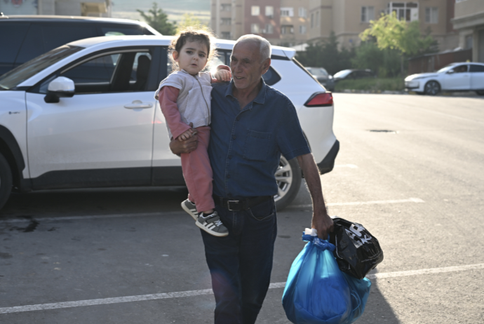 Ağdam şəhərinə növbəti köç karvanı yola salınıb | FED.az