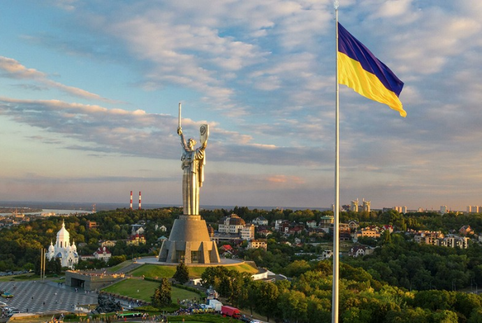 "Ukraynanın yenidən qurulması üçün 100 milyard avroluq planı hazırlamalıdır" | FED.az