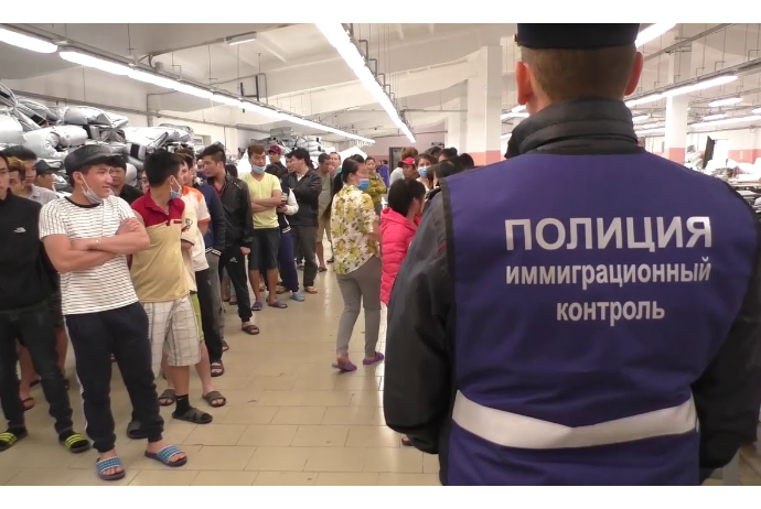 Rusiyaya işləməyə gedənlər üçün - QAYDALAR DƏYİŞİR - YENİ QANUN | FED.az