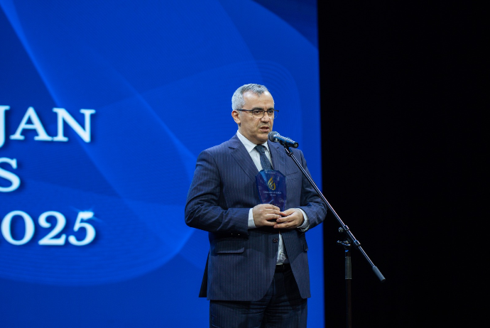 Azərbaycan Sənaye Sığorta  Şirkəti nüfuzlu biznes mükafatına - LAYİQ GÖRÜLÜB | FED.az