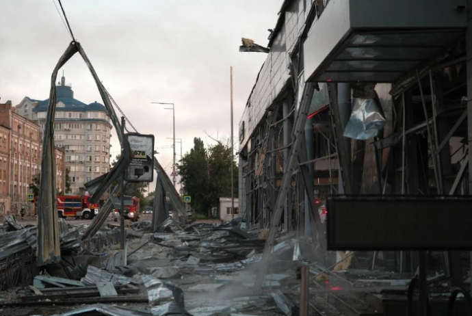 Rusiya Ukraynaya PUA və raketlə hücum edib: 13 nəfər ölüb, 100-dən çox yaralı var | FED.az