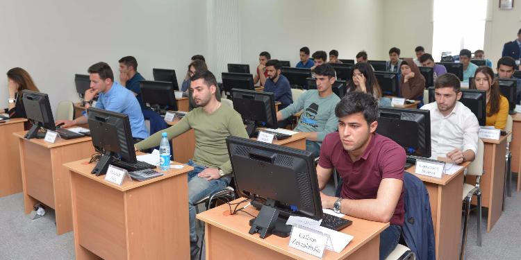 “Vergilər" mövzusunda tələbə və magistrantlar arasında 11-ci olimpiadaya yekun vurulub FOTO | FED.az