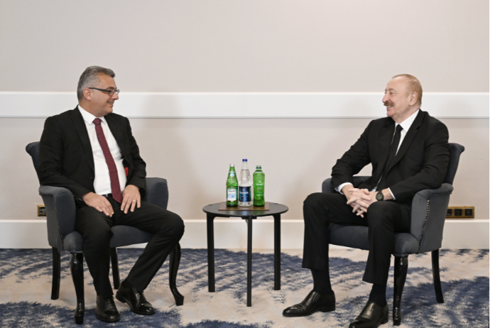 İlham Əliyev Antalyada Şimali Kipr Prezidenti ilə görüşüb | FED.az
