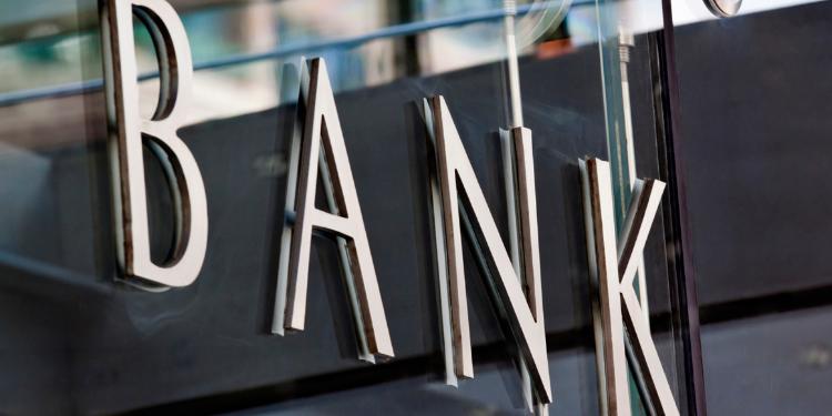 Azərbaycan bankları biznes kartlarından nağdlaşdırmanı dayandırır | FED.az