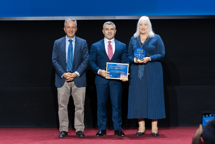EBRD növbəti dəfə Bank Respublika-nı "Azərbaycanda ən fəal emitent bank" - ELAN ETDİ | FED.az