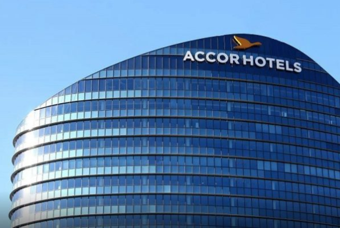 Fransanın "Accor" otellər qrupunun rəhbəri Rusiyanı tərk etmək planının olmadığını bildirib | FED.az