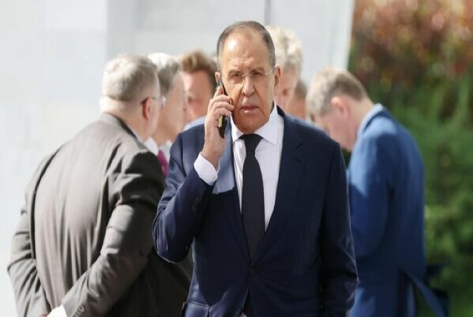 Lavrov iPhone-dan - İMTİNA ETDİ | FED.az