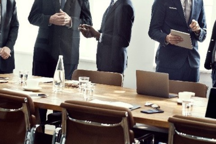 Məşhur enerji içkiləri şirkəti 30 min dollar sərmayə ilə dövlət qeydiyyatına alınıb | FED.az