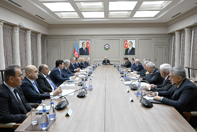 Təcili: Nazirlər Kabinetində leysan yağışı ilə bağılı - MÜŞAVİRƏ KEÇİRİLDİ