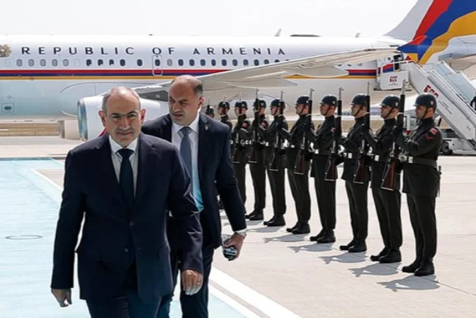 Paşinyan Türkiyəyə ilk işgüzar səfərinə getdi - YENİLƏNİB | FED.az