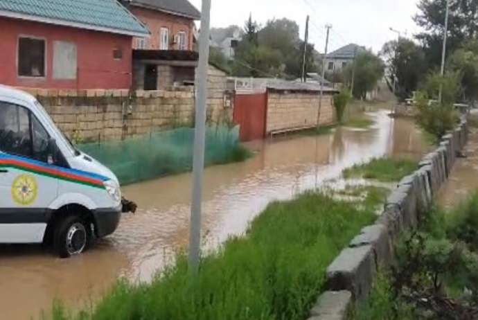 Astara və Lənkəranın kəndlərini  su basdı - RƏSMİ MƏLUMAT - VİDEO | FED.az
